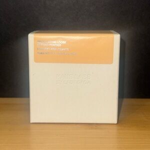 Haus Labs Bio Blurring Loose Setting Powder